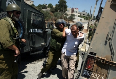 تقرير: الاحتلال يعتقل 38 مسناً فلسطينياً