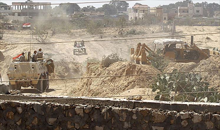 مصر تنتهي من هدم 800 منزل على حدود غزة خلال يومين