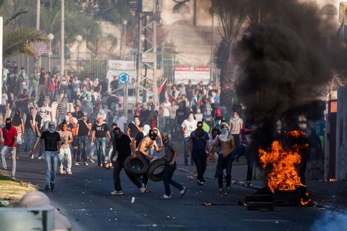 توصية بتكثيف الحراك المقدسي في مواجهة الاحتلال