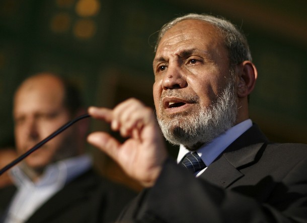 الزهار يدعو فتح لمراجعة طريقها