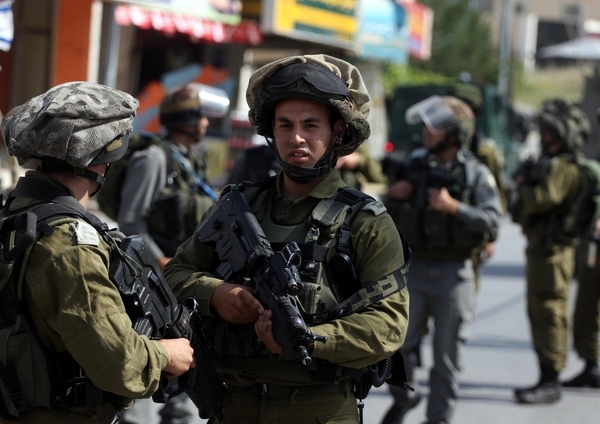 الاحتلال يفرج عن فتاة بالقدس المحتلة