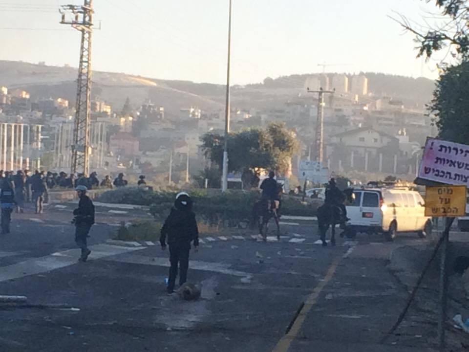 مواجهات بين شبان فلسطينيين وشرطة الاحتلال في كفر كنا