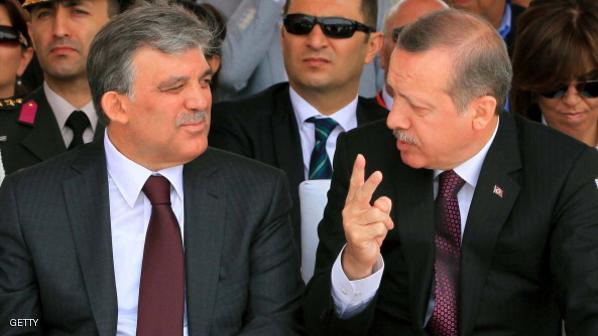 غل ينفي نيته الترشح لرئاسة تركيا