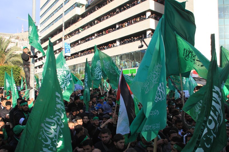 حماس: اعتقال القيادات والرموز الوطنية عمل جبان وردة فعل عبثية