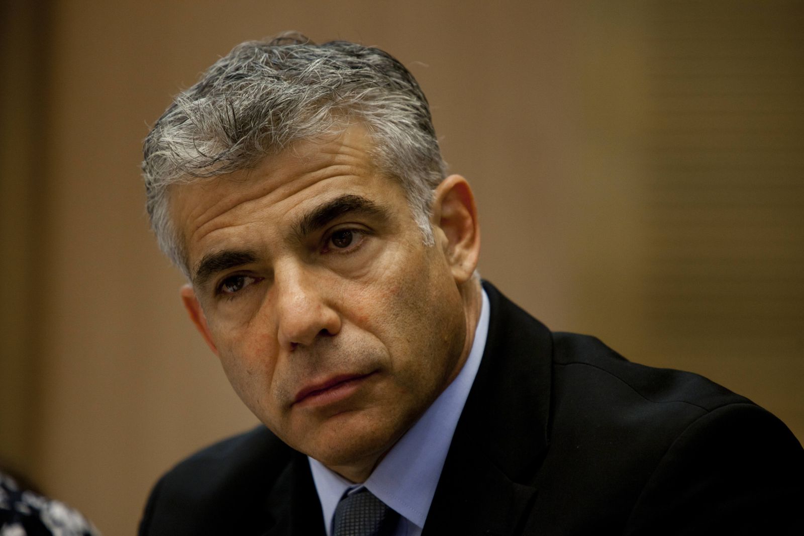 حماس: تصريحات لبيد محاولة مفضوحة للتغطية على جرائم الاحتلال