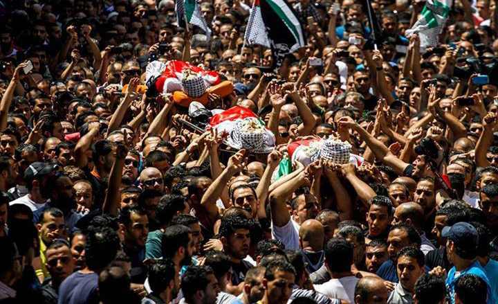 أهالي شهداء انتفاضة الضفة: دماءٌ أبنائنا فداءٌ للمقاومة