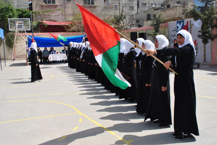 نقابة المعلمين بغزة تدعو لتحييد التعليم عن التجاذبات السياسية