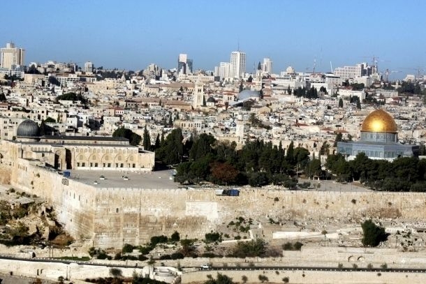 الاحتلال يبحث مصادرة أراض بالقدس لإقامة حديقة قومية