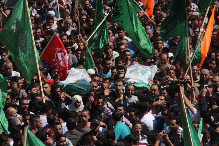 تشييع الشهيدين أبو عيشة والقواسمة ومواجهات في الخليل