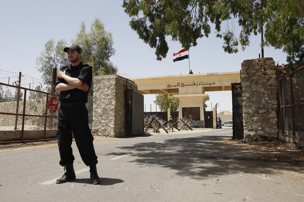 مصر تفرج عن 18 معتقلا من غزة