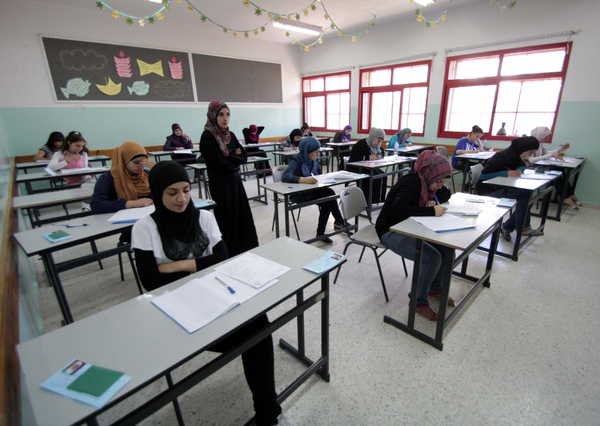 نتائج امتحانات الإكمال مطلع الأسبوع المقبل