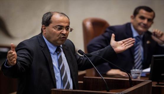 وزير إسرائيلي يدعو لاستبعاد نواب عرب من الانتخابات.. لهذا السبب!