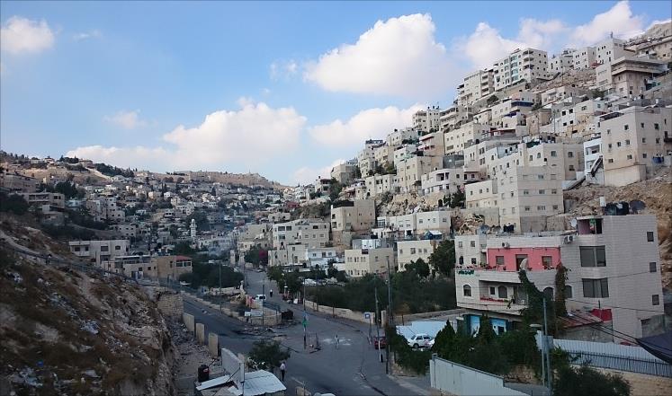 تسريب العقارات في القدس.. معركة خفية تحت أعين السلطة
