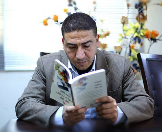 تكريم الكاتب يسري الغول عن روايته الجديدة غزة 87