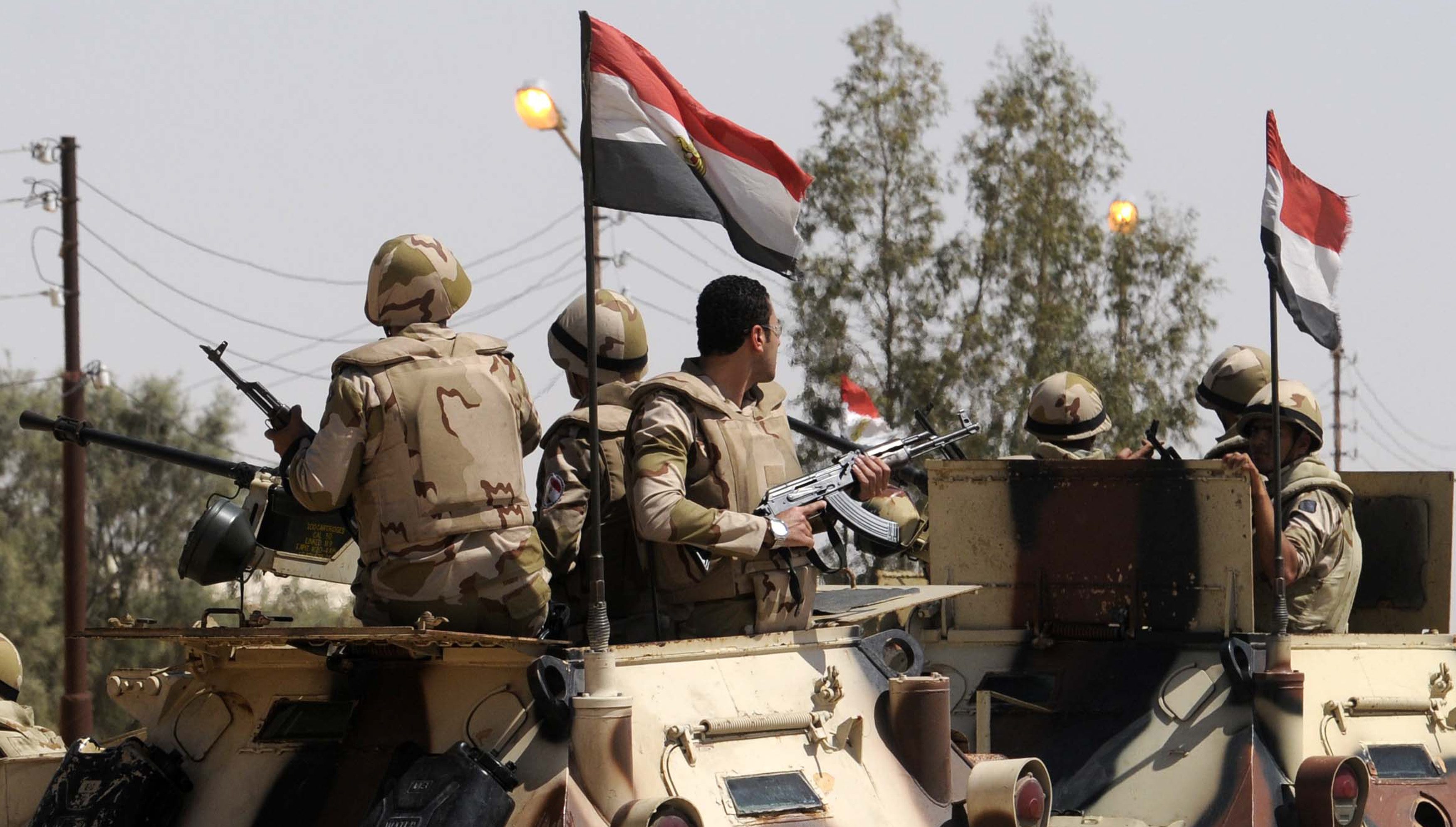 بعد نشر الجيش.. إعلان حالة الطوارئ 3 أشهر في مصر