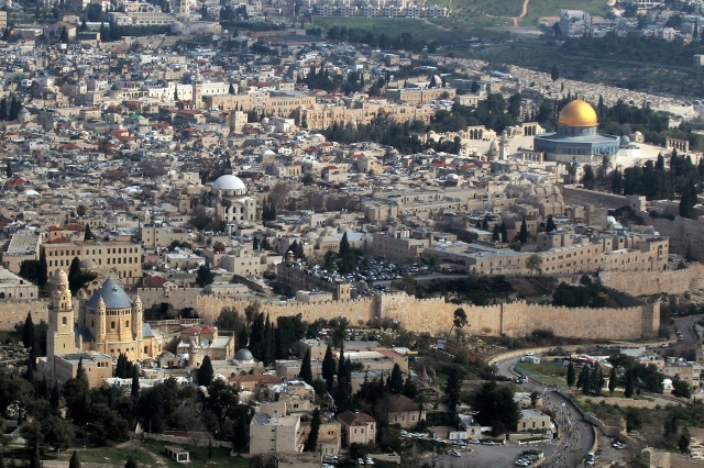 مجلس الإسكان: 30 ألف وحدة سكنية احتياج القدس حتى عام 2020