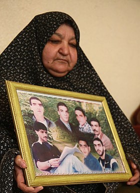 لطيفة أبو حميد.. ذاق أبناؤها العشرة مرارة الأسر وبقي أربعة