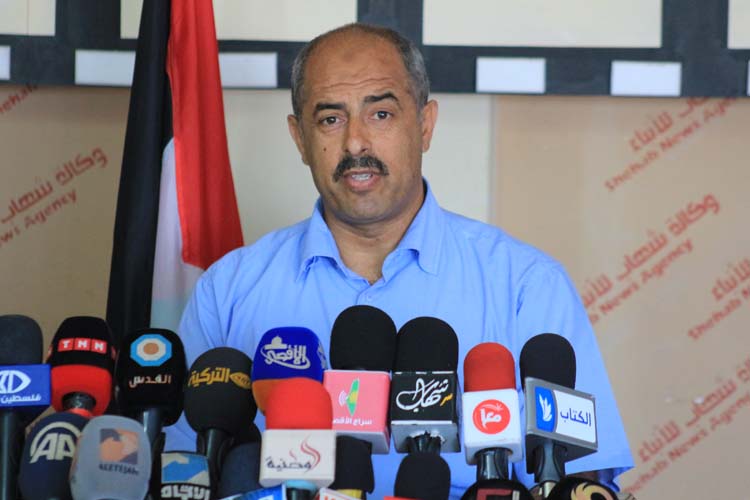 صيام يستقيل من رئاسة نقابة موظفي غزة