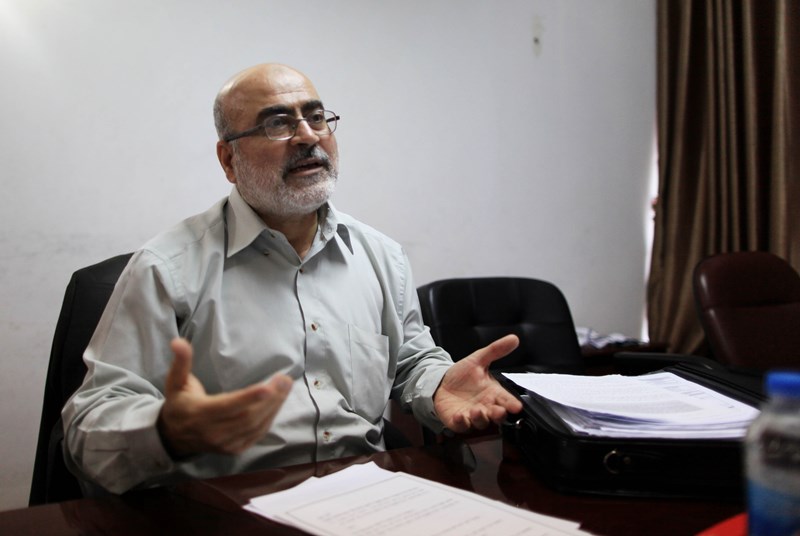 الظاظا: تحركات ومؤشرات عربية ودولية لعدم تجاوز حماس