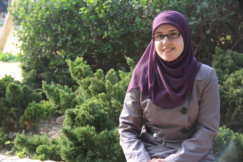 الاحتلال يعتقل الصحفية بشرى الطويل على حاجز زعترة