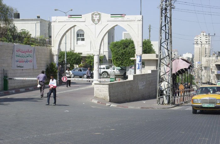 بلدية غزة تطلع  البنك الدولي على مشاريعها التطويرية