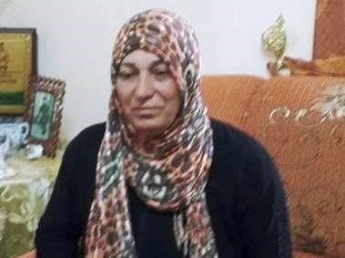 الاحتلال يقرر تغريم والدة الأسير البطاط 100 ألف شيكل