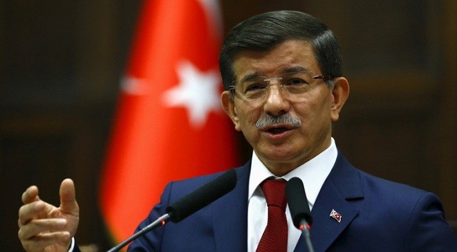 أوغلو: تركيا لن تلتزم باتفاق اللاجئين ما لم تُلغ التأشيرة عن مواطنيها