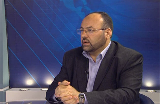 علي بركة: المقاومة من جنوب لبنان ستمنع الاستفراد بغزة