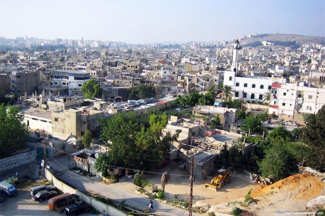 نقابات لبنان ترفض منع اللاجئين الفلسطينيين من ممارسة مهن حرة