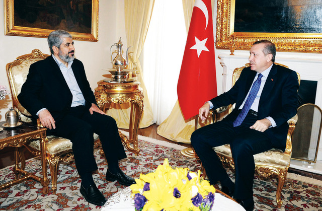 مشعل يدعو تركيا لمواصلة عنايتها بالقضية الفلسطينية