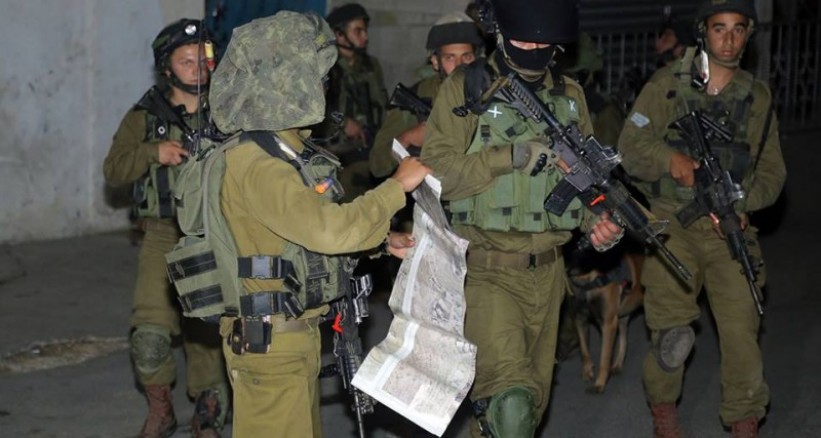 الاحتلال يعتقل 17 مواطنًا بالضفة والقدس