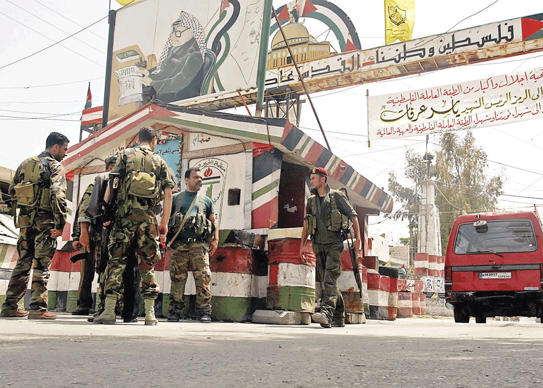 إصابة مسؤول بالسفارة الفلسطينية في لبنان بهجوم بالرصاص