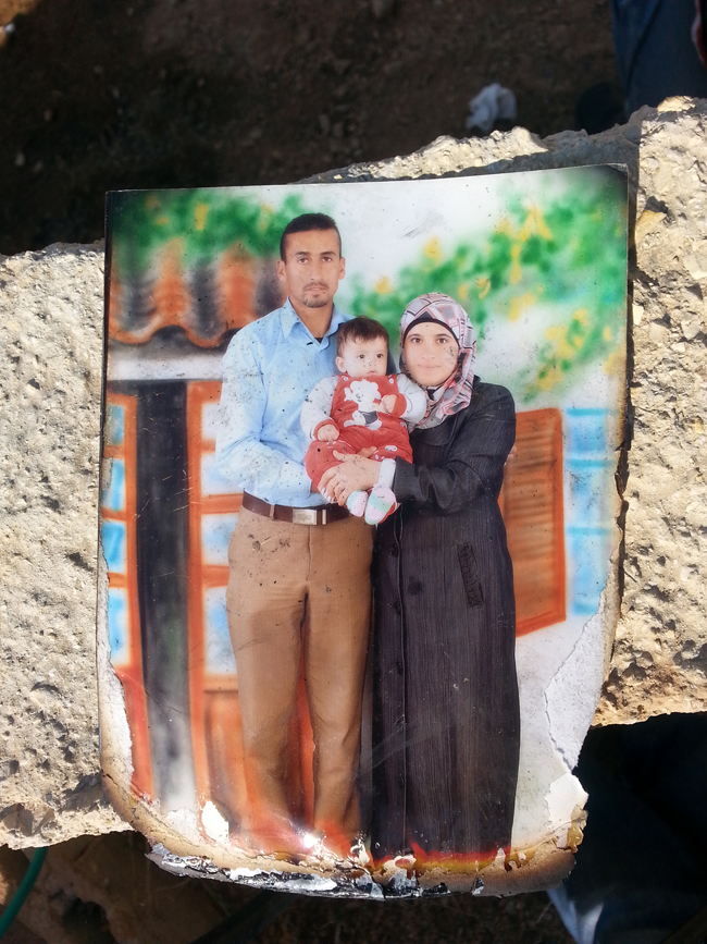 الاحتلال يجدد حظر النشر في جريمة حرق عائلة دوابشة