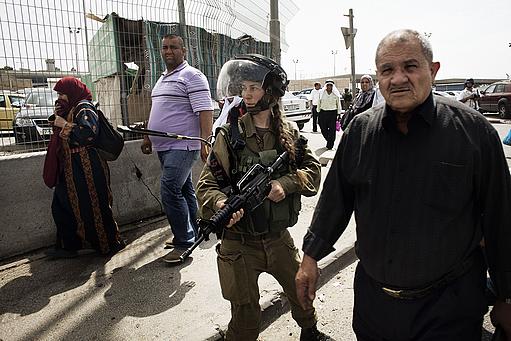 مواجهات الفلسطينيين وجنود الاحتلال الصهيوني في الضفة الغربية