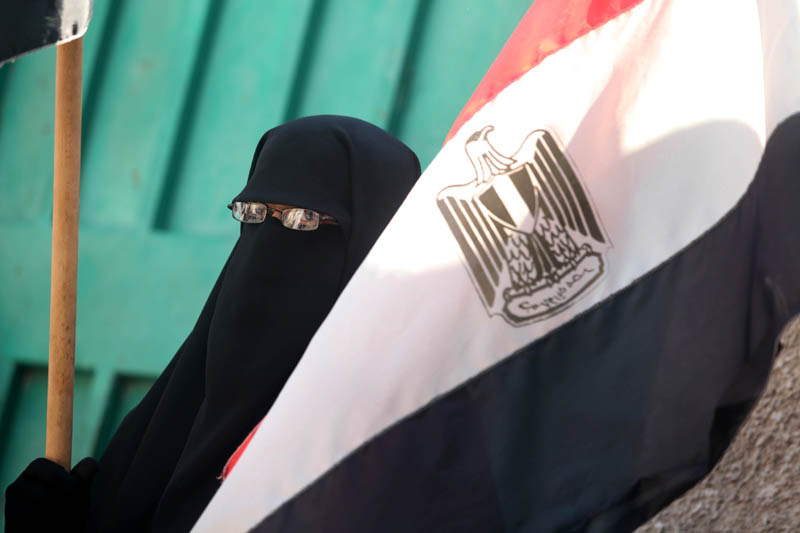 اعتصام بغزة امام السفارة المصرية تضامناً مع مصر واستنكاراً للجريمة البشعة