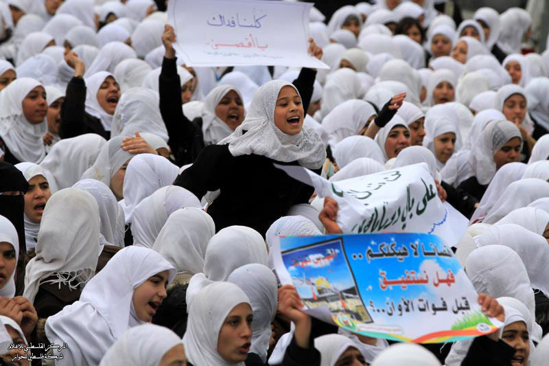 صور مسيرة واعتصام طالبات المدارس بغزة نصرة للمسجد الأقصى المبارك يوم الأربعاء 29-2-2012