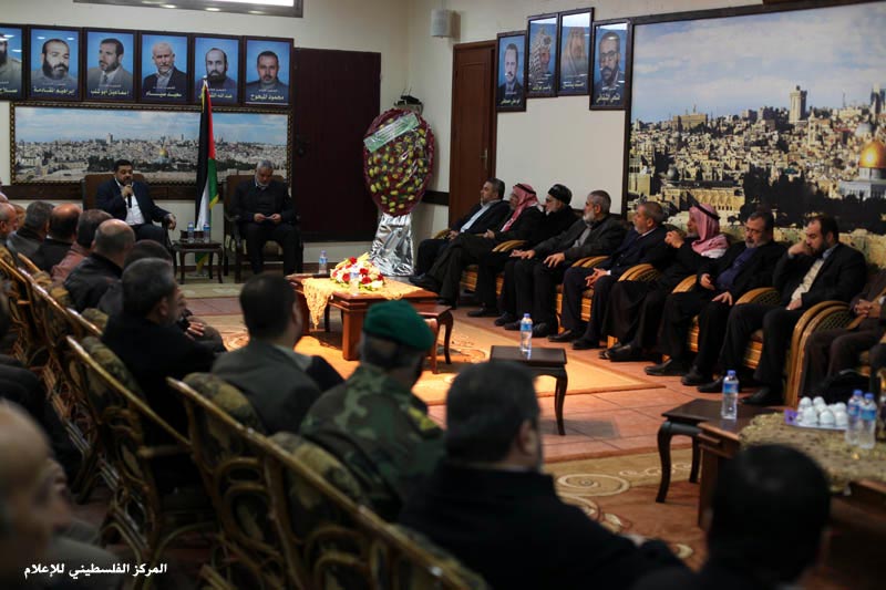 رئيس الوزراء إسماعيل هنية يستقبل القيادي أسامة حمدان