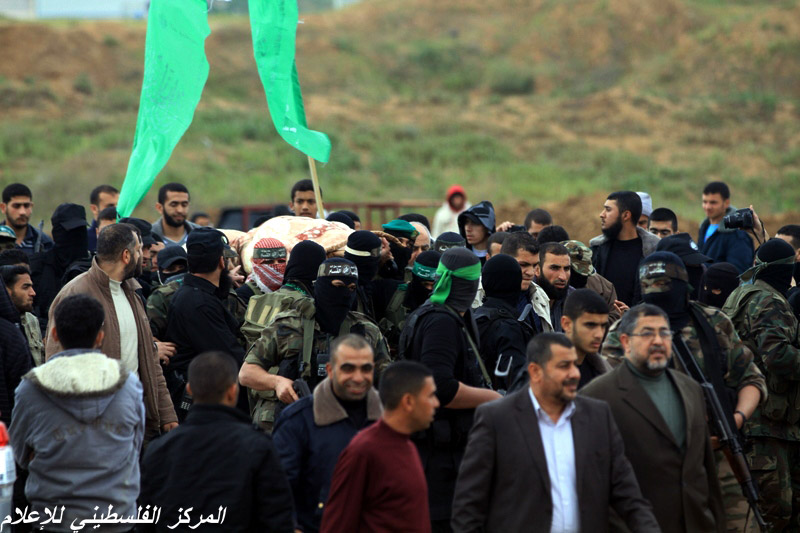 صور جنازة المجاهدة خنساء فلسطين مريم فرحات أم نضال رحمها الله‏