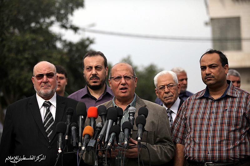 مؤتمر صحفي في ميدان فلسطين الساحة للجنة الشعبية لمواجهة الحصار‏