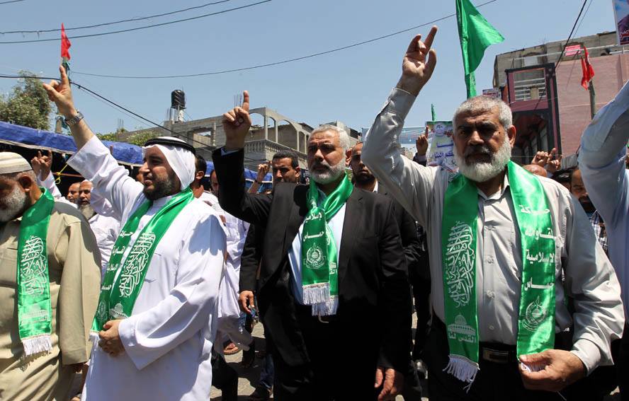 رئيس الوزراء اسماعيل هنية يشارك في مسيرة نصرة الأسرى المضربين