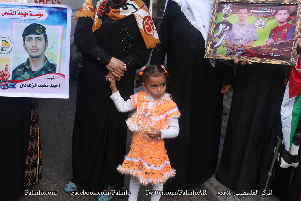 الاحتلال الصهيوني يمنع أهالي الأسرى في غزة من زيارة أبنائهم بسجون الاحتلال