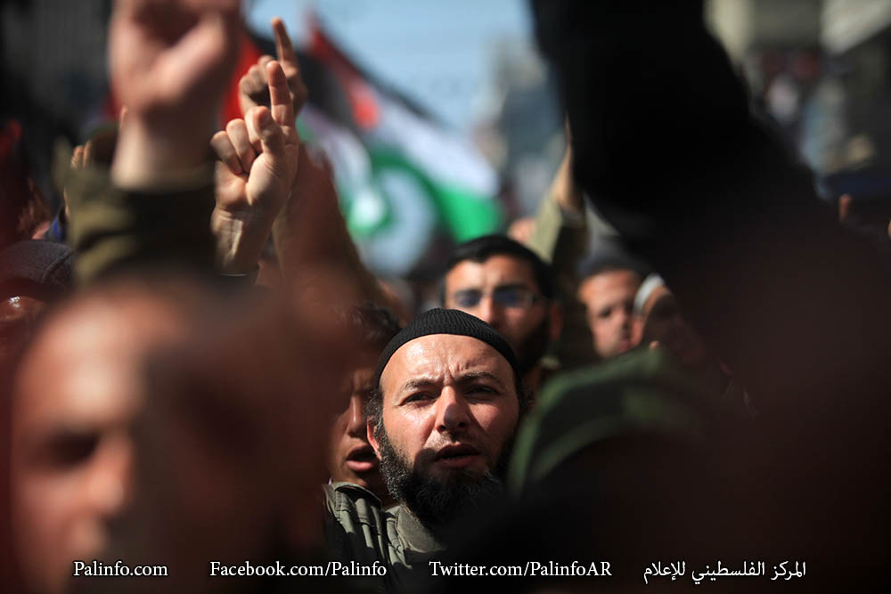 مسيرة للفصائل الفلسطينية بغزة معاً لمواجهة الارهاب الصهيوني