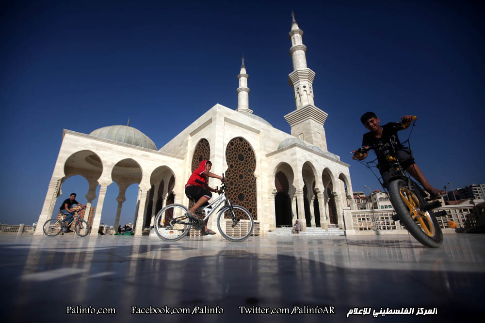 أجواء اليوم الثاني من رمضان في غزة