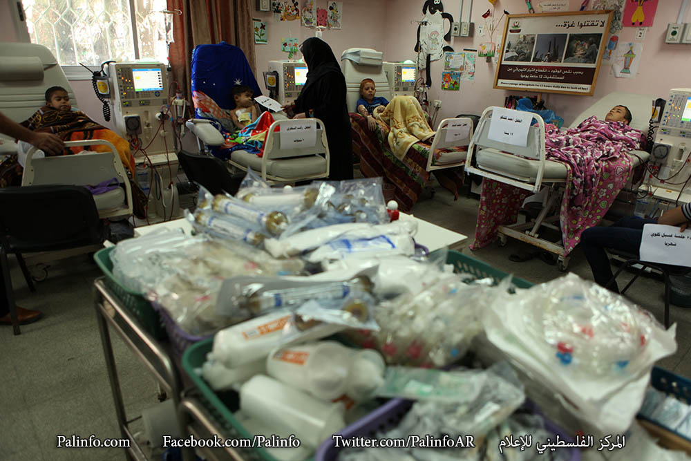 معاناة مرضى الكلى من الأطفال في قطاع غزة