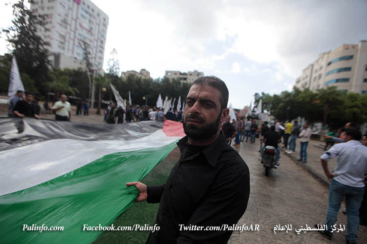 مسيرة لحركة الأحرار و لجان المقاومة الشعبية دعما لصمود أهالي الضفة الغربية