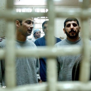 أسرى حماس: جريمة قلقيلية وصمة عار في جبين مرتكبيها والقسام ستبقى في الميدان