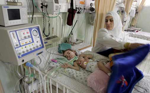 دعوة حكومة فياض للإضراب في قطاع الصحة مشاركة للاحتلال في الحصار