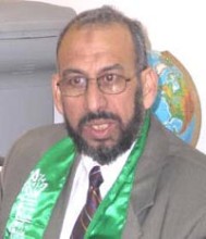 سلطات الاحتلال تفرج عن النائب الدكتور عمر عبد الرازق وزير المالية في الحكومة الع