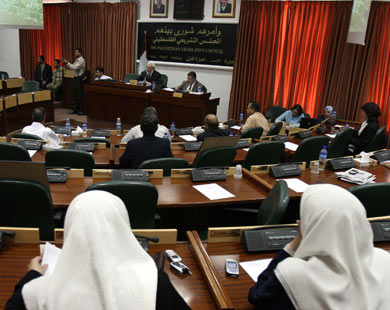 التشريعي ينظم حفل وداع للوفد البرلماني الأسكتلندي ويدعوه إلى العمل على الإفراج ع