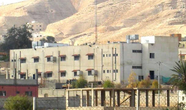 سجن أريحا.. قلعة تعذيب المعتقلين السياسيين